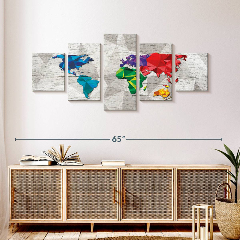 Carte du monde géométrique II, H 24 po x l 55 po