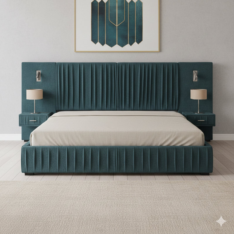 Base de lit tapissier grand format avec tissu en chenille plissée, plateforme à profil bas comprenant une tête de lit, une structure robuste et une table de chevet. L'utilisation d'un sommier n'est pas obligatoire - disponible dans une teinte bleu-vert.
