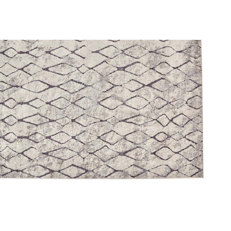 Performance Geometric Indoor Rug, Rectangle 5'3" x 7'6"