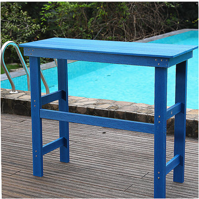 La table de salle à manger et bar d'extérieur en PEHD est très pratique. Il convient aux pelouses, jardins, arrière-cours et bord de piscine. Bleu marine, il est imperméable et résistant à la corrosion.