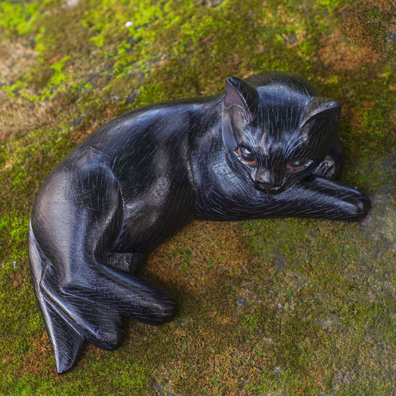 Feline Figurines & Sculptures