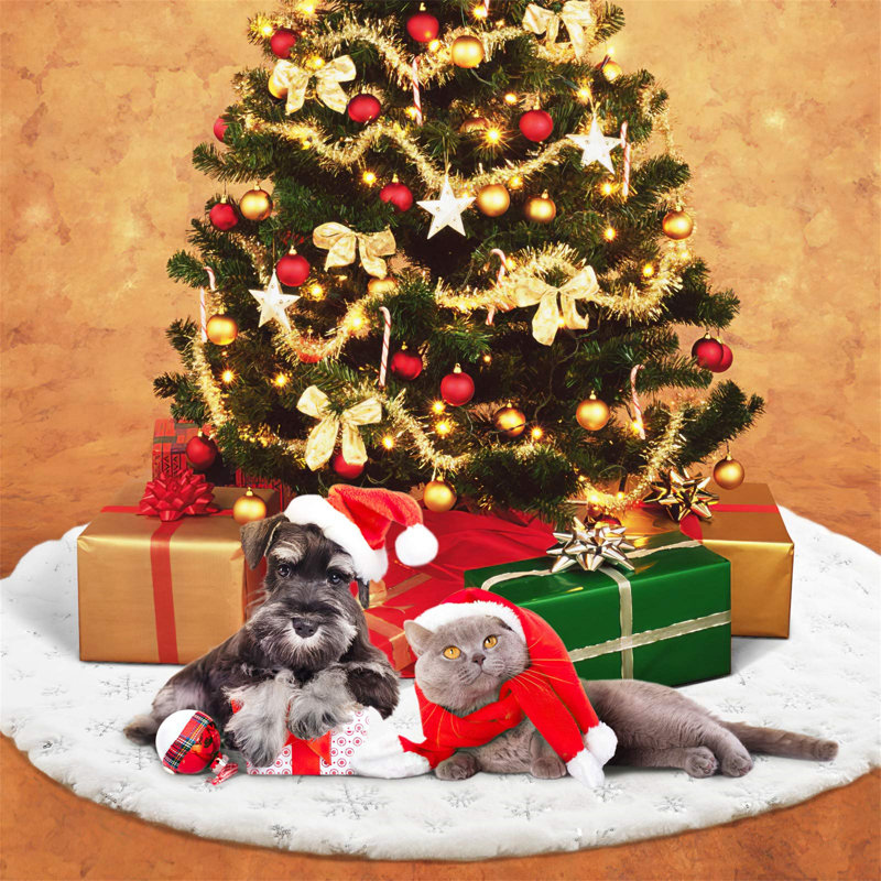 Calana Faux Fur Tree Skirt