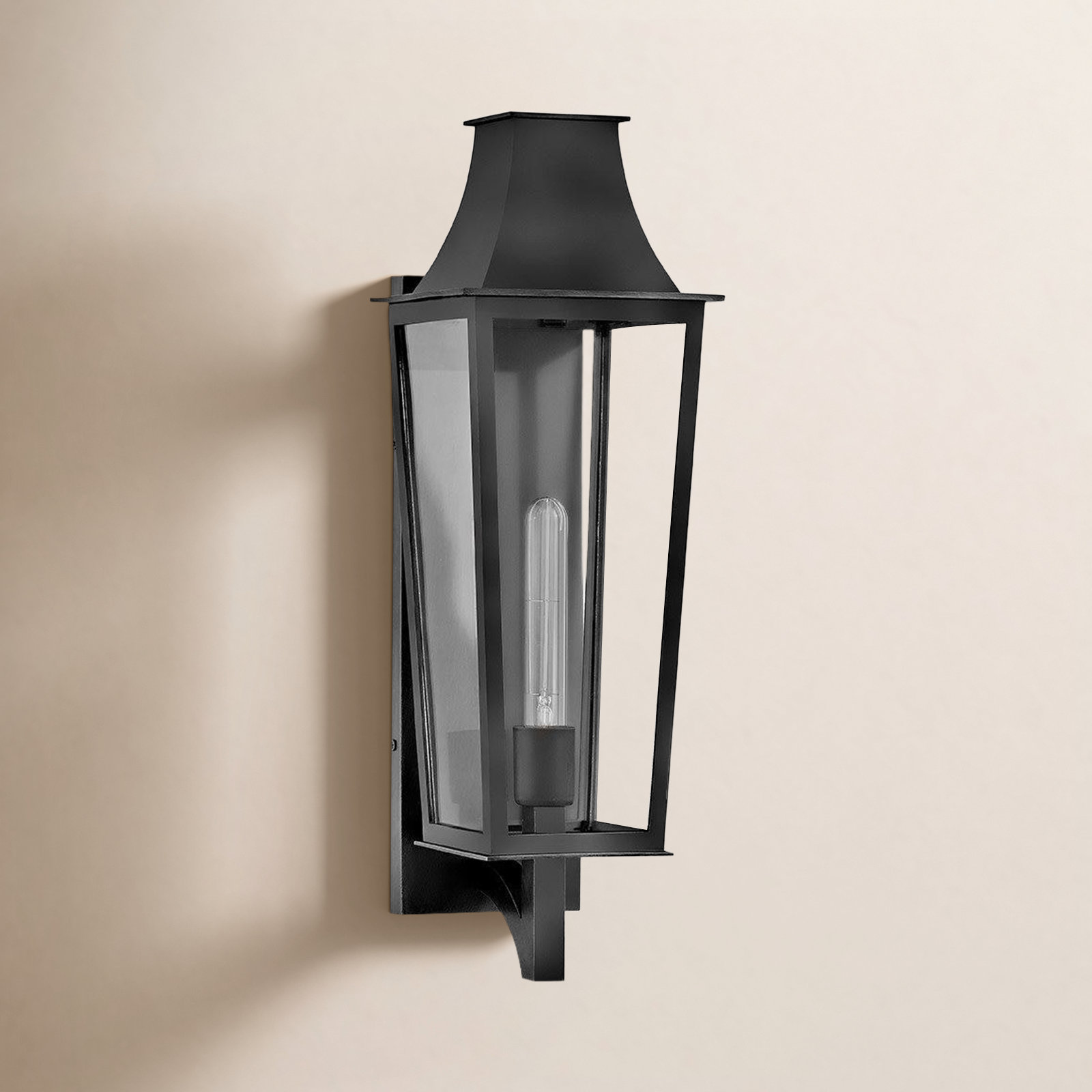 Hinkley Georgetown Wall Mount, Black, 21.75" H x 7" W x 8" D