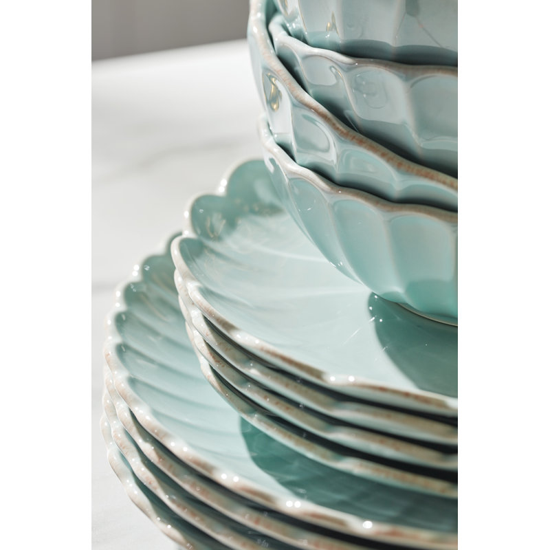 French Perle Scallop Ice Blue 12Pc Dinnerware Set