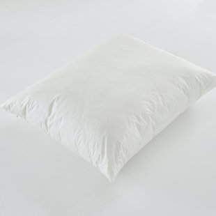  Zippered Polyester Pillow Protector in Off-White