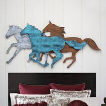 Horse Shoe Wall Décor with Hanging Rope Union Rustic