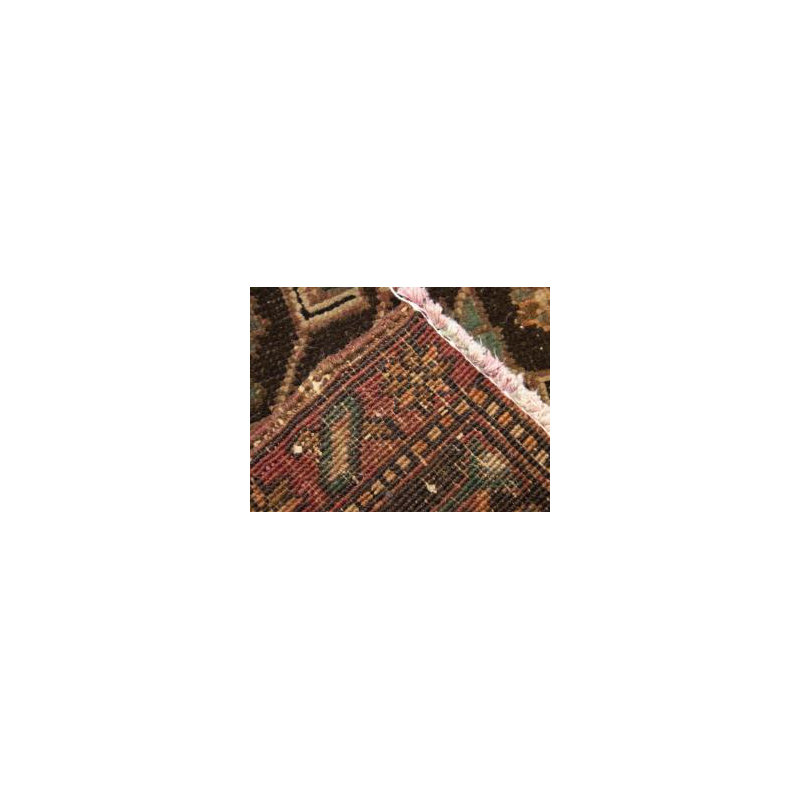 Tapis semi-antique brun foncé Tribal