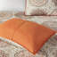 Literie florale orange avec courtepointe et coussins, chambre en tissu de microfibre réversible 6 pièces en orange, motif taupe, doux, 3 coussins inclus