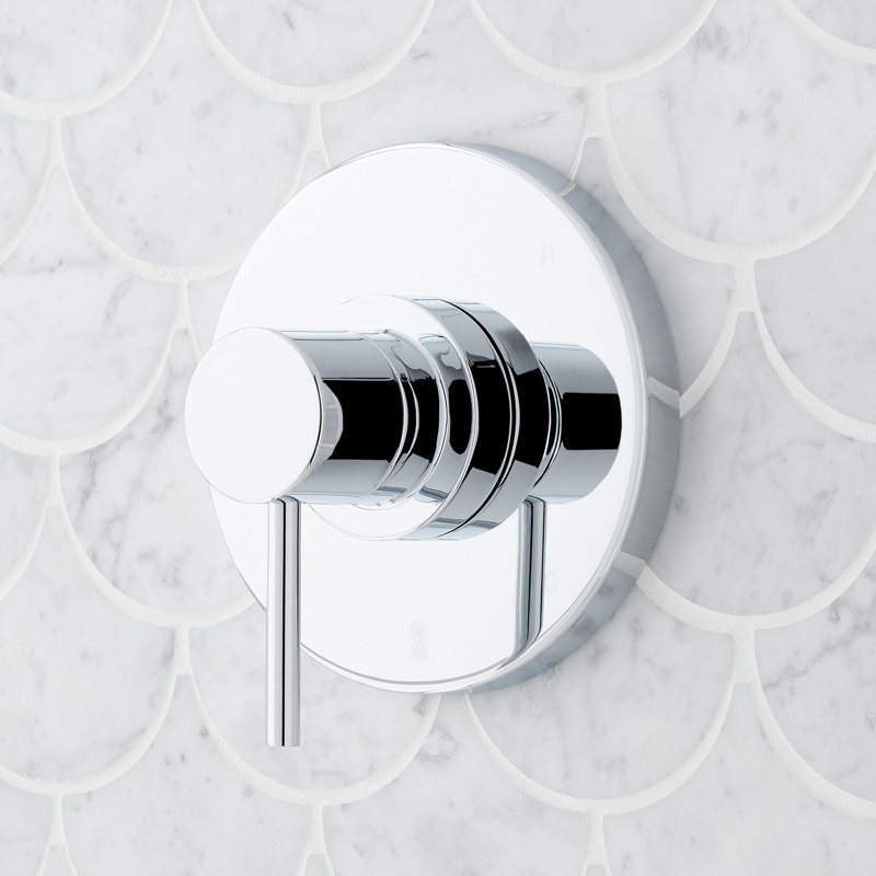 Lexia Pressure Balance Shower Set, Chrome