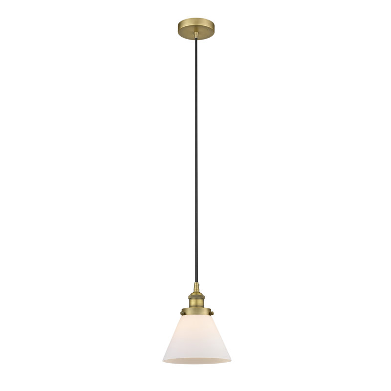 Mini-luminaire suspendu 1 lumière Cone, Blanc, H 9,75 po x l 7,75 po x P 7,75 po, Laiton brossé