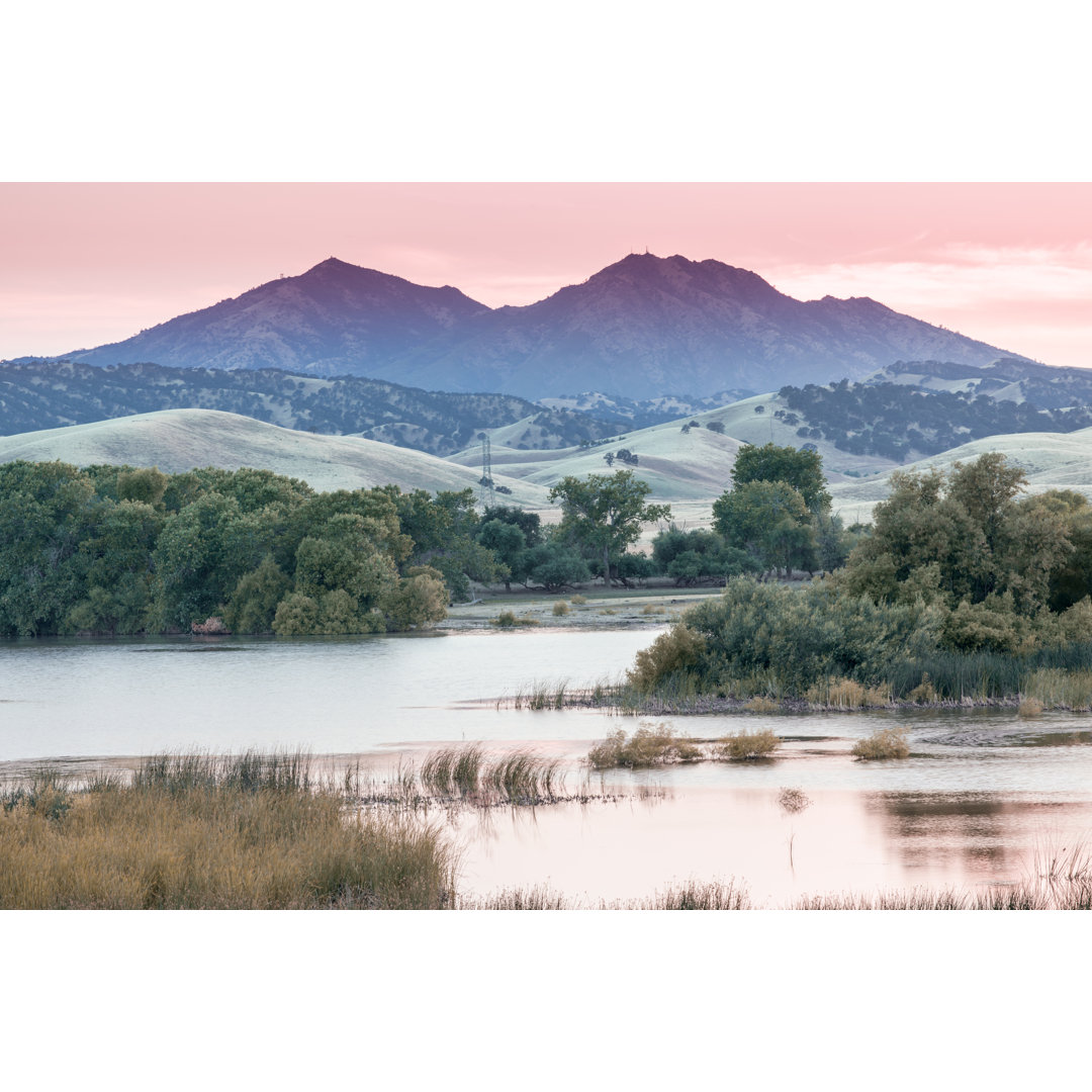 Leinwandbild Mount Diablo Sonnenuntergang vom Marsh Creek Reservoir