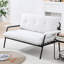 53 pouces 2 sièges beige avec rayures fraîches, mélange de tissu, cadre en métal noir pour un usage domestique, conception rayée, polyvalent