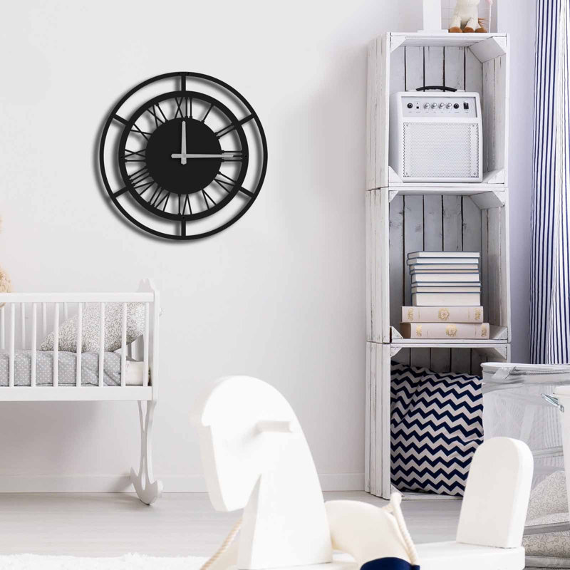 Horloge murale élégante en métal noir 19,3 po x 19,3 po | 100% métal durable avec une épaisseur de 0,06 pouce | Facile à installer au mur, nécessite 1 pile AA | Design moderne pour le salon, le bureau ou la décoration intérieure