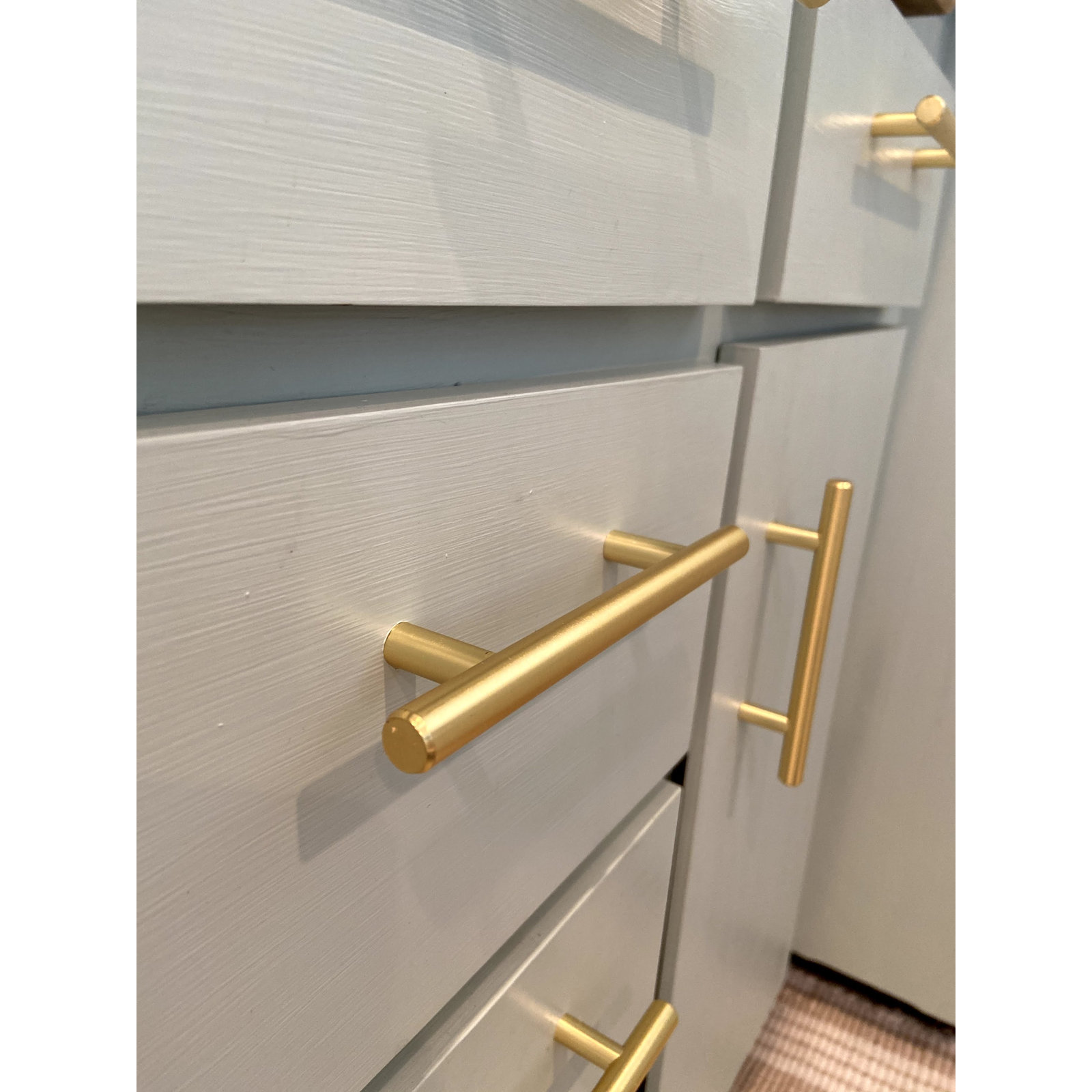 Roman Bar Cabinet Pull, Satin Gold, 5 1/16"
