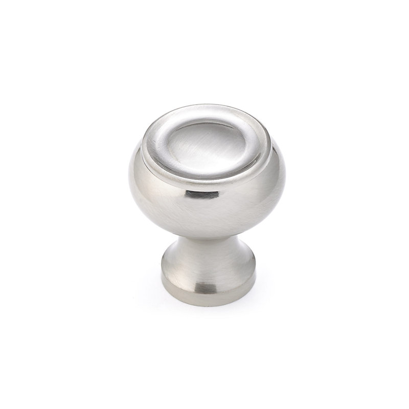 Poignée ronde 1 3/16" de diamètre Expression, Nickel brossé