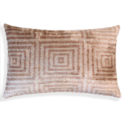 Coussin en velours de soie beige 16 x 24