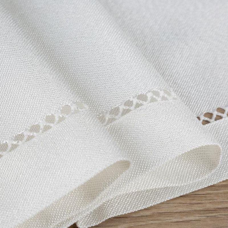 Emily Tablecloth 145 X 350 Cm White, 145cm W x 260cm L