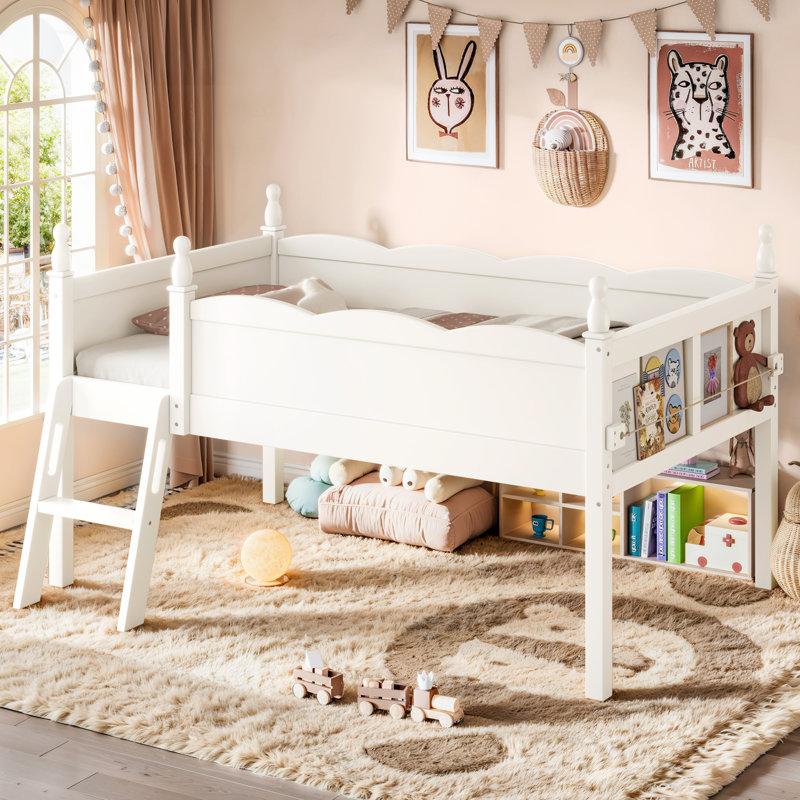 Lit mezzanine bas en bois massif pour deux enfants, avec barrières de sécurité, échelle et étagère, beige, cadre de lit mezzanine bas pour enfants
