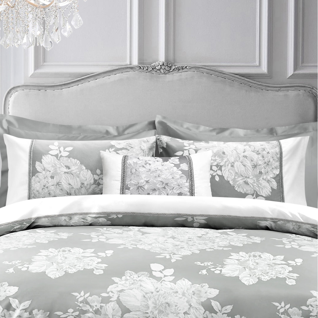 Anadalay Jacquard Duvet Cover Set with Pillowcases
