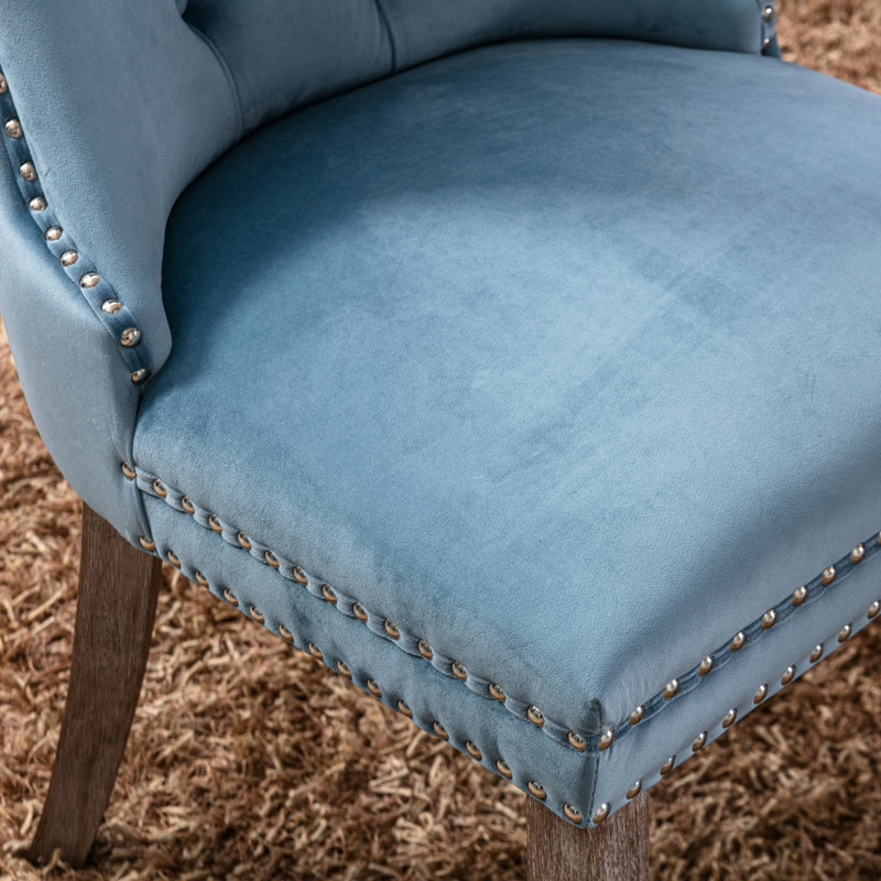 Chaise haute en velours bleu Sw2001lb avec rivets décoratifs et pieds en bois, Light Blue