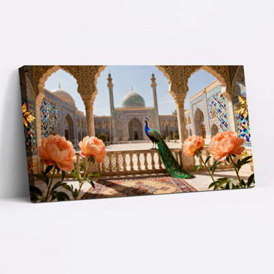 «Peacock and Roses In Persian Courtyard», reproduction d'art sur toile tendue sur toile, ensemble de 1