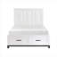 Grand lit plateforme en bois blanc doux avec tiroirs de rangement au pied de lit pour une chambre à coucher résidentielle-1723545631