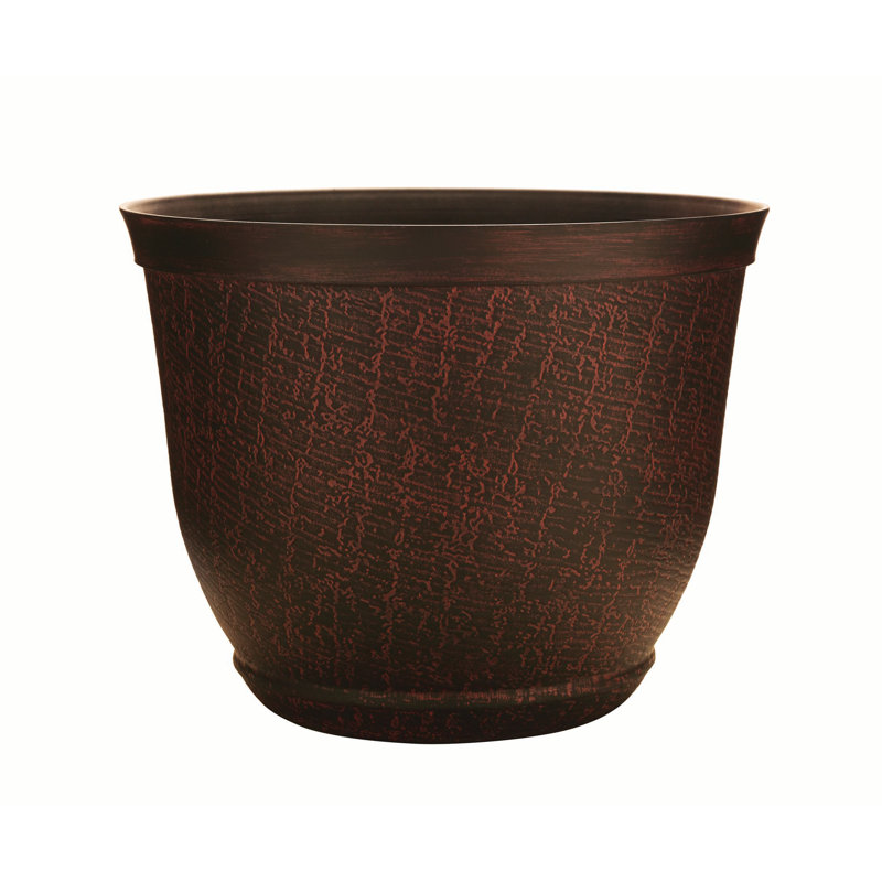 Cronus Pot Planter, 13.7" H x 17.5" W x 17.5" D