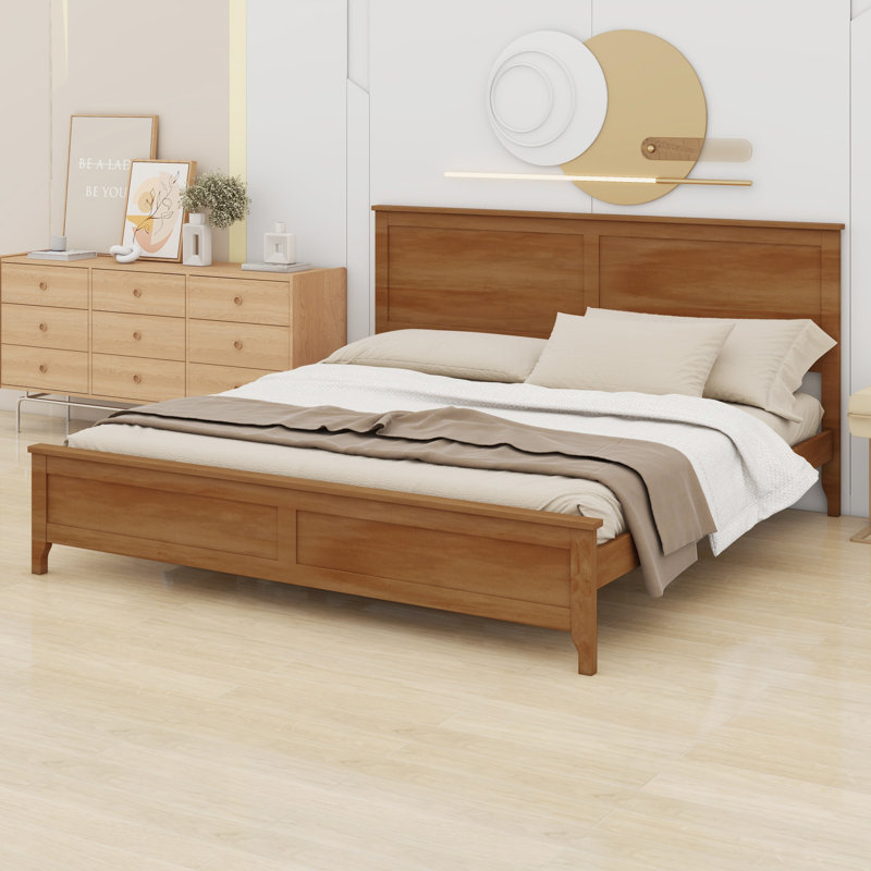 Classic Wood Platform Bed Featuring Strong Slat Support