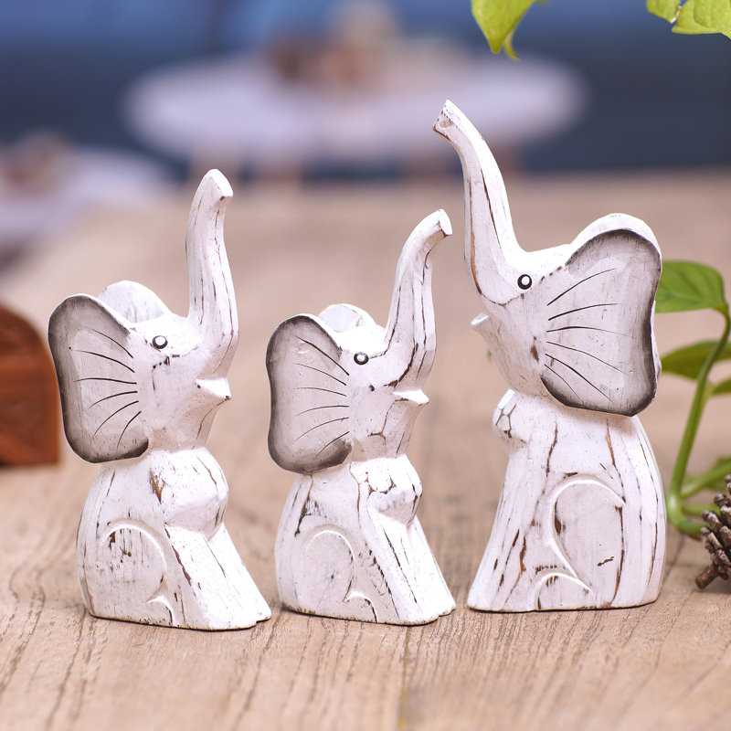 Animals Figurines & Sculptures