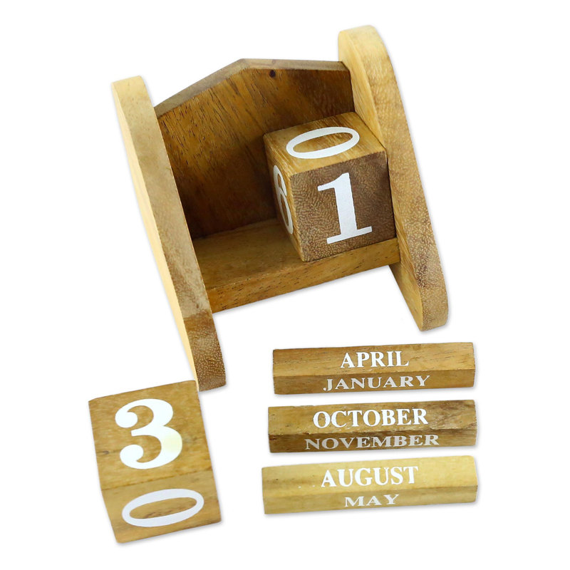 Calendrier de bureau en bois Shandra