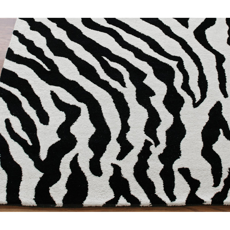 Tapis noir Felker, Rectangle 7 pi 6 po x 9 pi 6 po