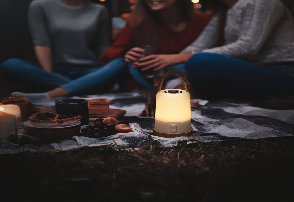 Outdoor Cordless Lighting