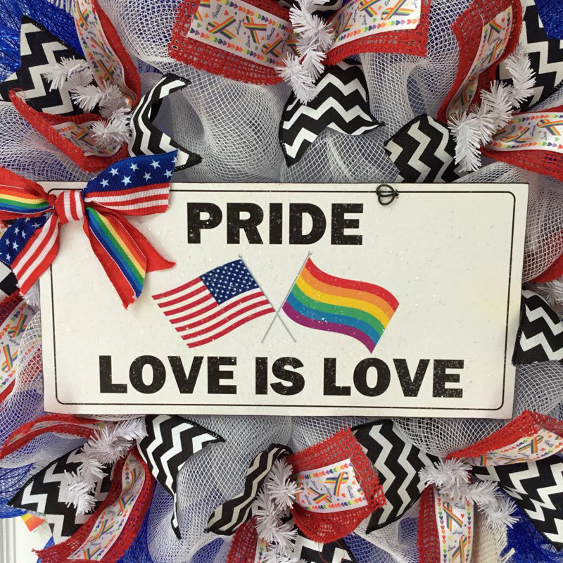 Couronne de fierté «Love is Love»