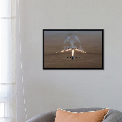 « satellite shot over iraq of a kc-130 stratotankering flare », reproduction de photo sur toile