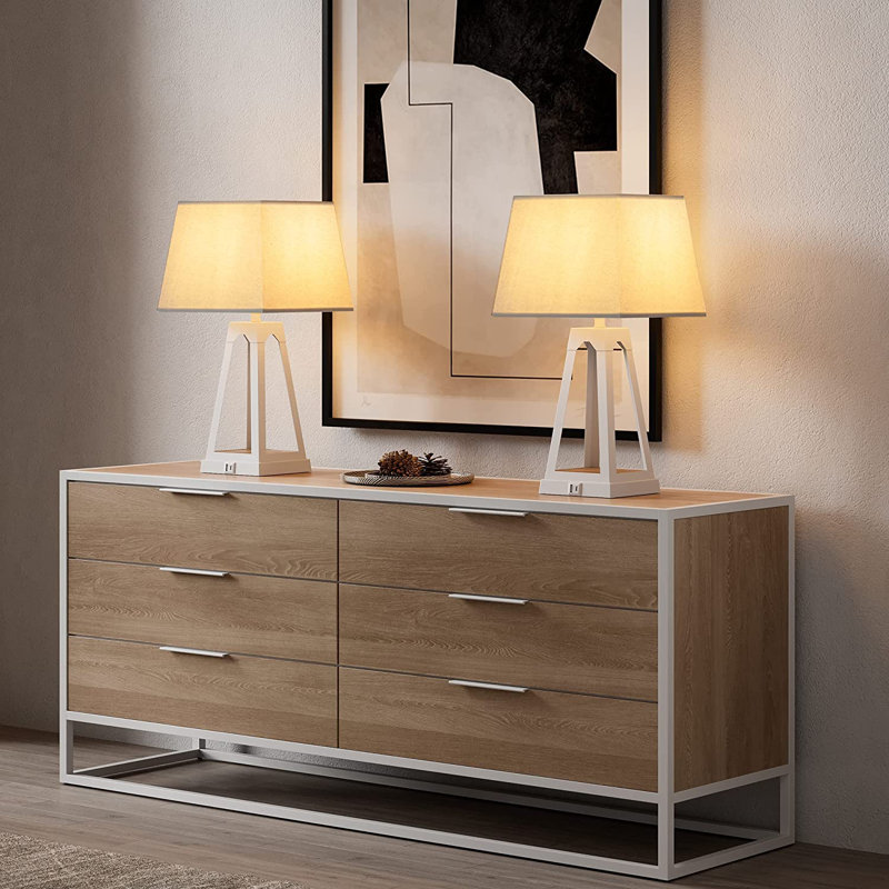 Lampe de bureau en métal avec prise USB