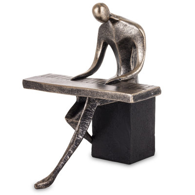 People Figurines & Sculptures