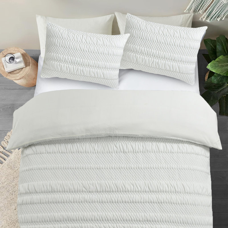 3D Embossed Geometric Pattern Saville Duvet Set, Single Duvet Cover Set, White, 2