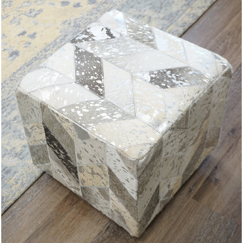Cube en cuir Virginia