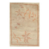 Wool Floral Area Rug in Ivory/Beige