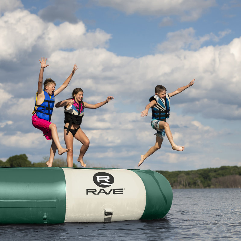 RAVE Sports Aqua Jump Eclipse 150 Northwoods, H 36 po x l 179 po x P 179 po, Vert/doré