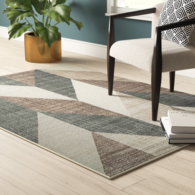 Tapis gris / brun à chevrons