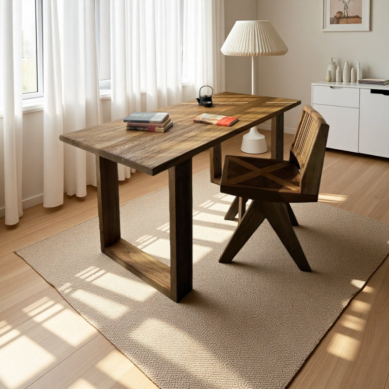 Bureau en bois d'orme vieilli