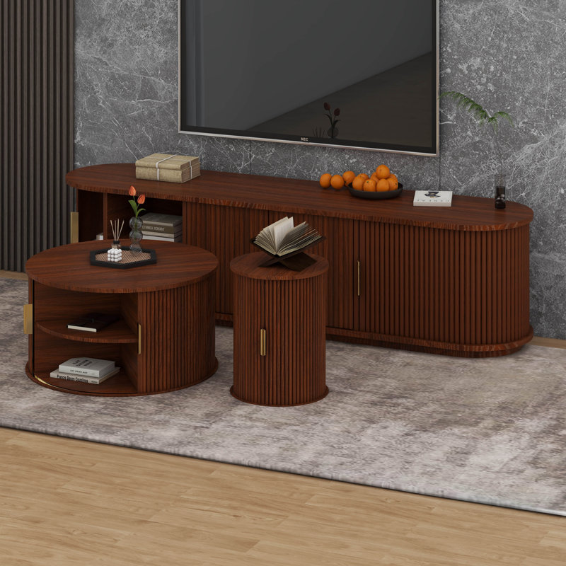Ensemble de meuble télé en bois et table basse avec portes coulissantes cannelées, console média avec poignées dorées, Noyer