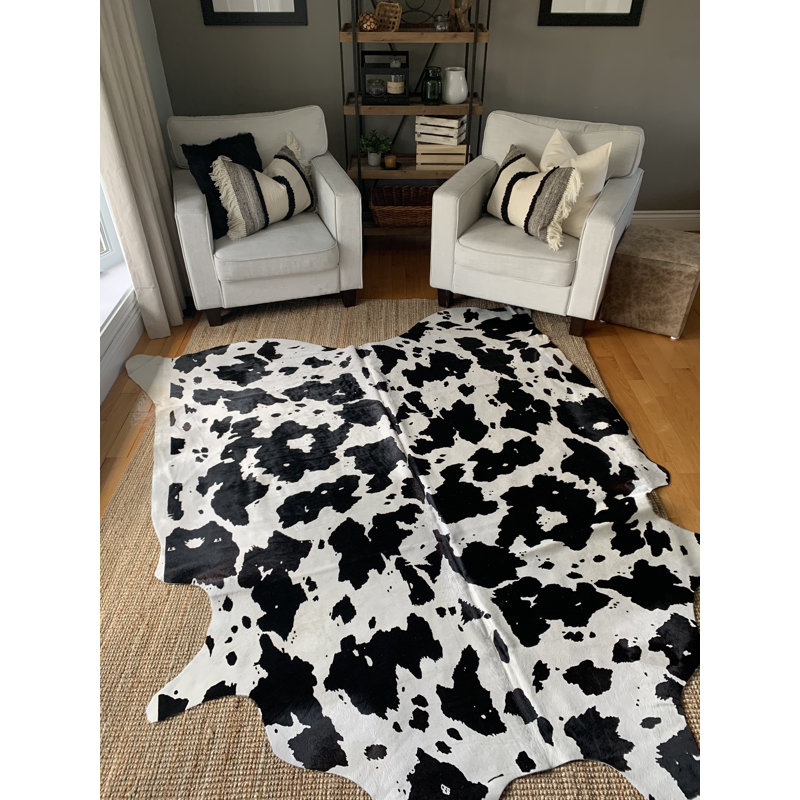 Getir Appaloosa Spotted Cowhide Rug