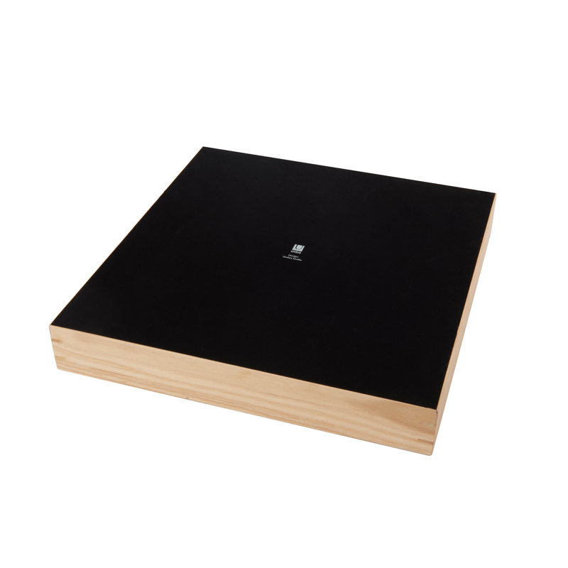 Natural Ashwood and Metal Modern Chess Set with Silver and Black Pieces