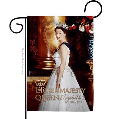 Drapeau de jardin en polyester 18,5 x 13 po Her Majesty