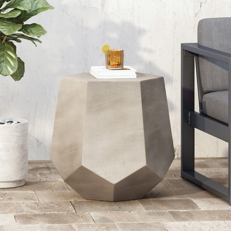 Table d'appoint hexagonale en béton Bellantoni, Gris