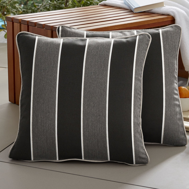 Coussin décoratif intérieur / extérieur Durrell Sunbrella Peyton, 18 po x 18 po