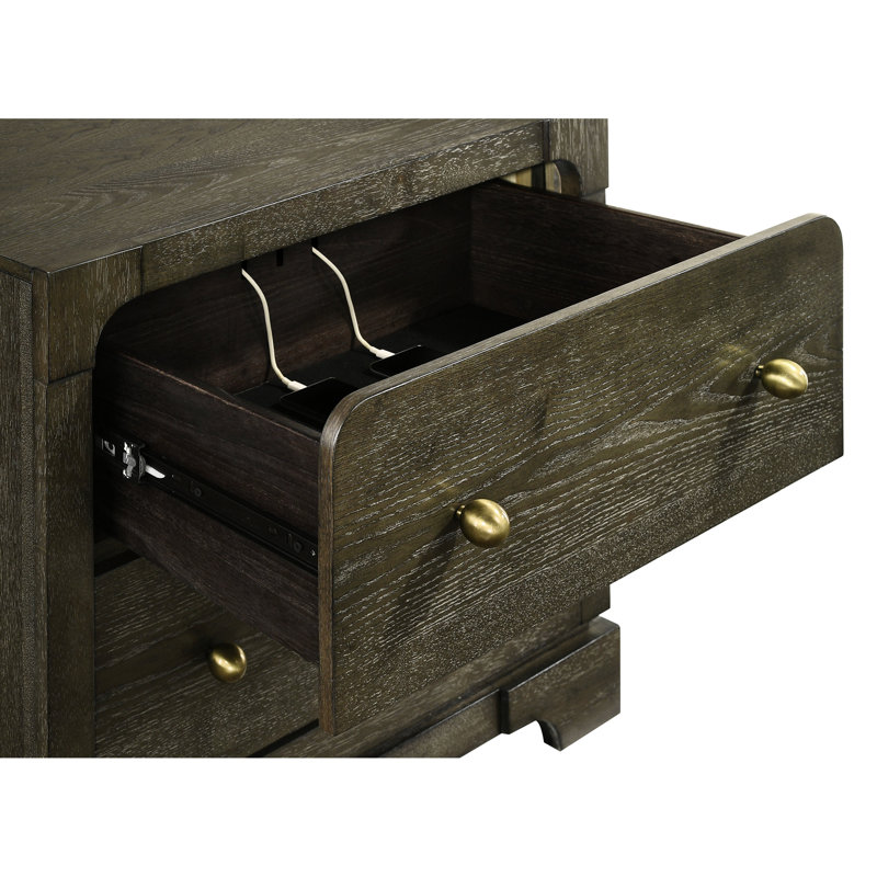 Grande chambre foncée 5 pièces avec lit à panneau, tête de lit tapissier beige Boucle, table de chevet avec rangement, commode, miroir et commode pour plus de confort
