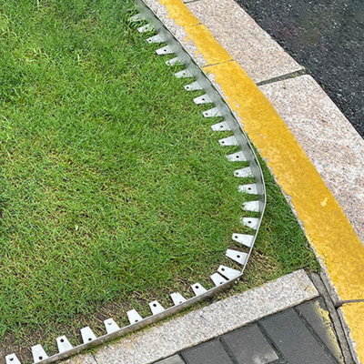 8cm H x 200cm W Stainless Steel Lawn Edging